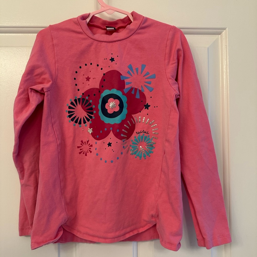 Kids long sleeve tee, size 6